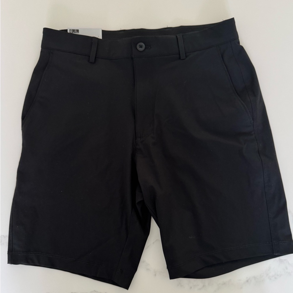 Greg Norman Men’s Stretch Shorts